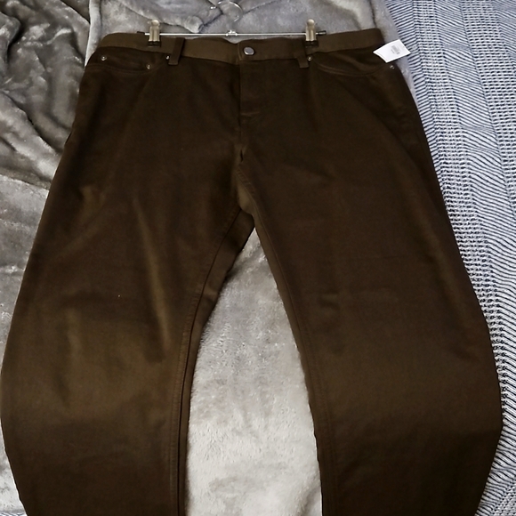 Banana Republic Traveler Chinos.BRAND NEW WITH TAGS!! - Picture 1 of 4